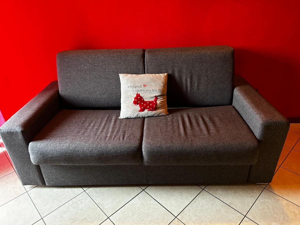 Residence Laguna Beach Pianello Del Lario Екстериор снимка