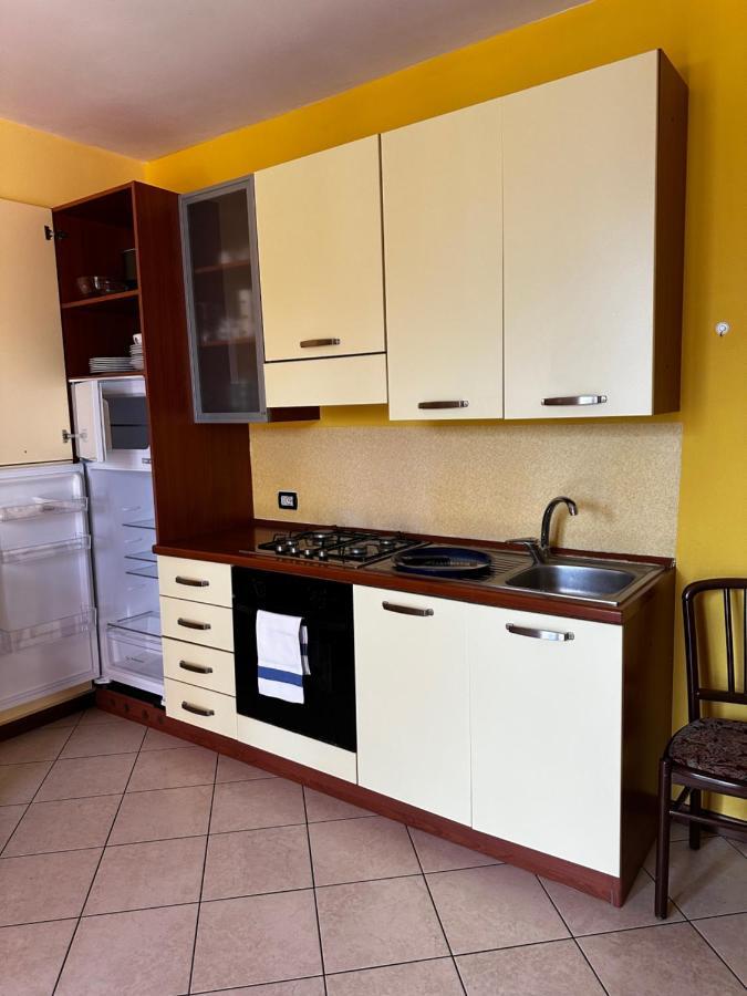 Residence Laguna Beach Pianello Del Lario Екстериор снимка