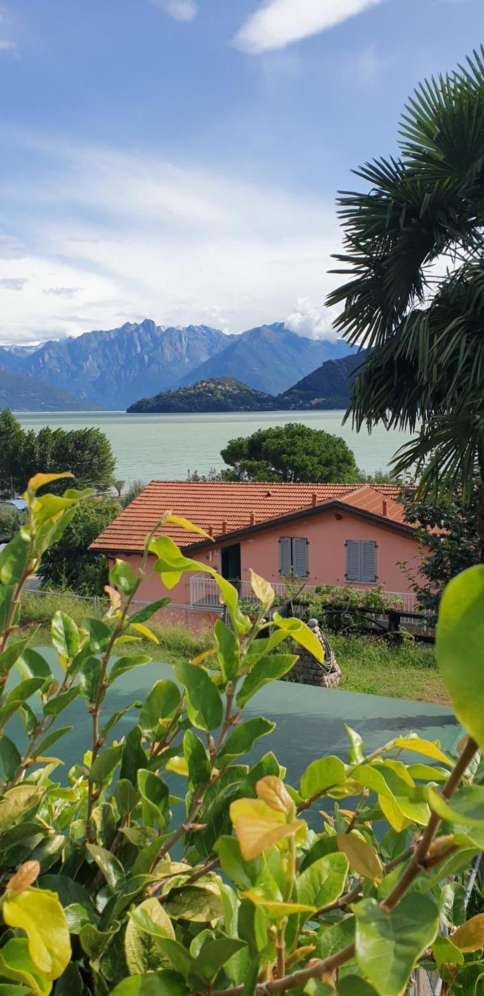 Residence Laguna Beach Pianello Del Lario Екстериор снимка
